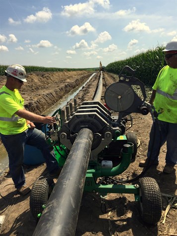 Fusing 12" HDPE Pipe